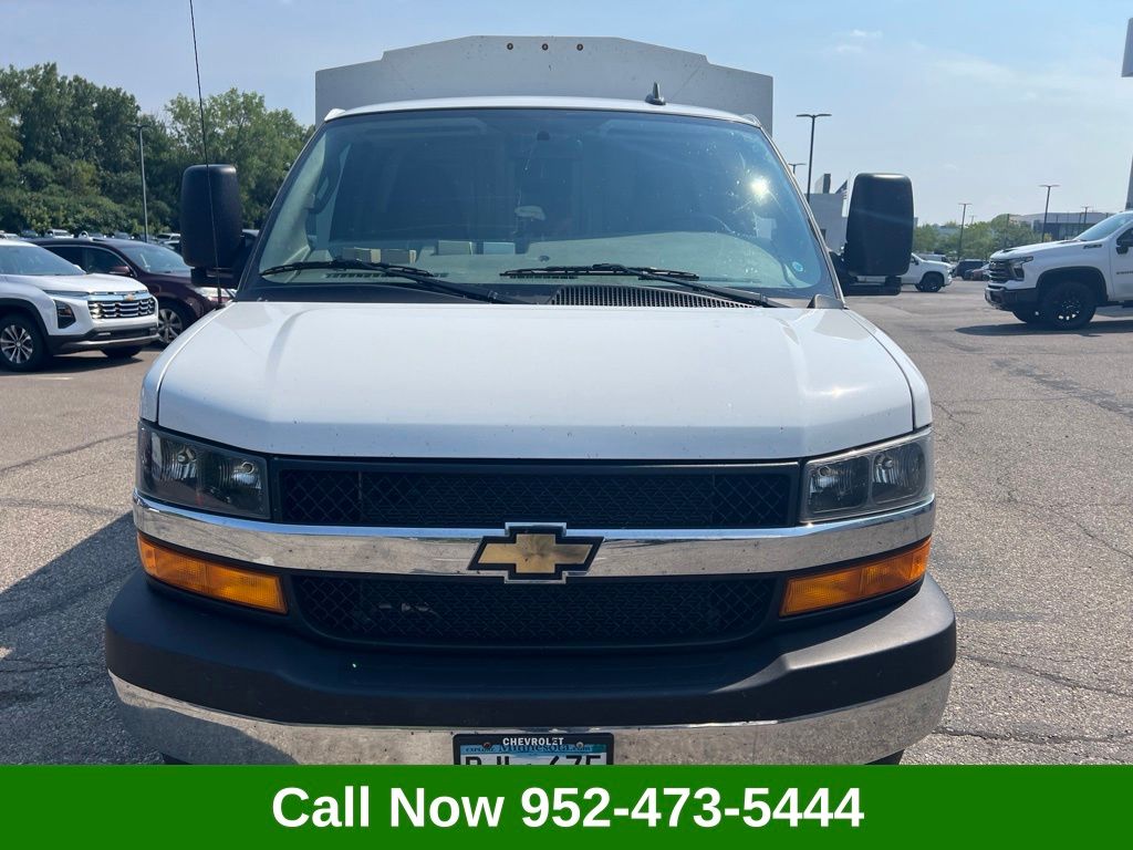 2024 Chevrolet Express Commercial Cutaway