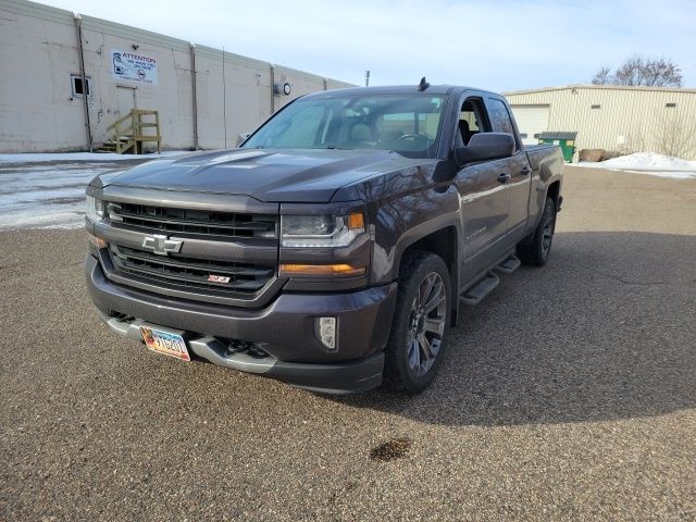 Used 2016 Chevrolet Silverado 1500 LT with VIN 1GCVKREC2GZ124414 for sale in Oakbrook Terrace, IL