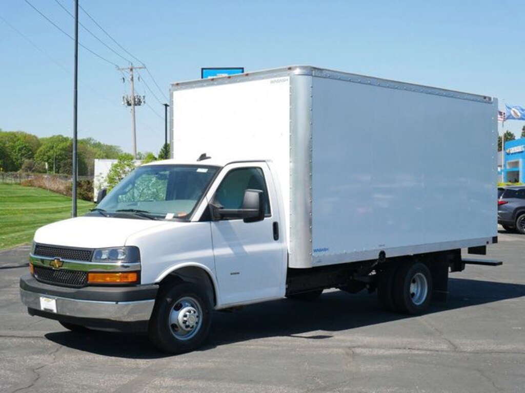 New 2025 Chevrolet Express 3500 Work Van Cab/Chassis