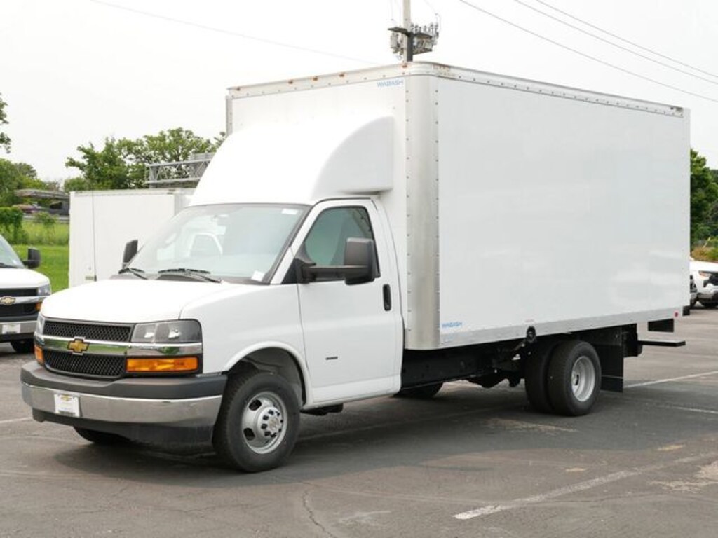 New 2025 Chevrolet Express 3500 Work Van Cab/Chassis