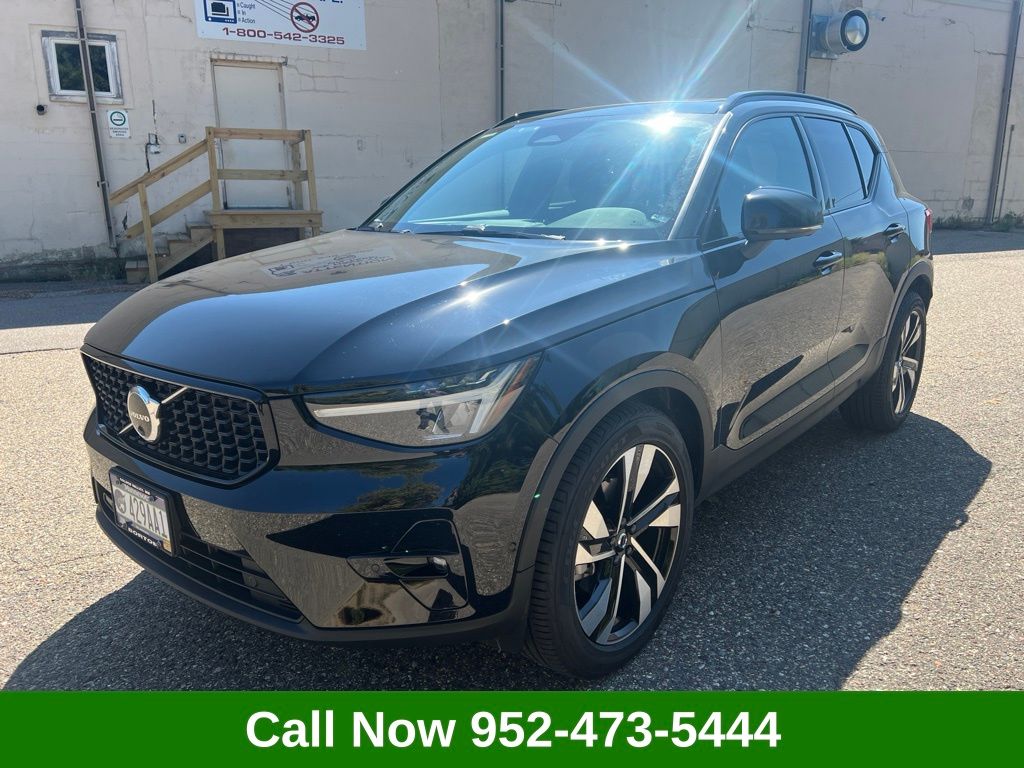 Volvo XC40