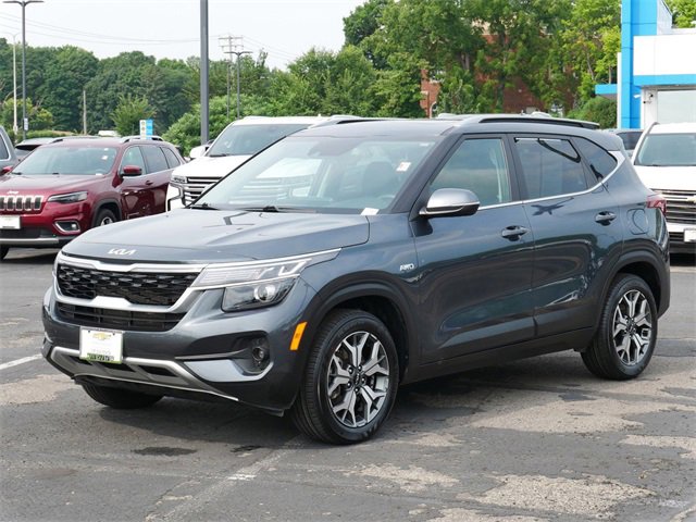 Used 2023 Kia Seltos EX with VIN KNDERCAA0P7411808 for sale in Wayzata, Minnesota
