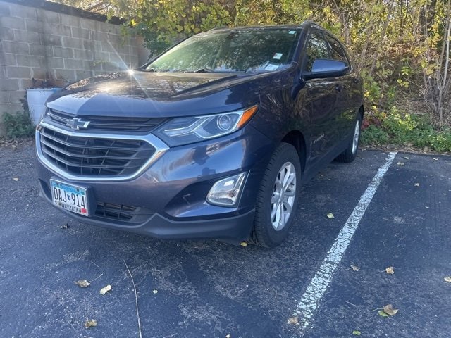 Used 2019 Chevrolet Equinox LT with VIN 3GNAXUEVXKL305658 for sale in Wayzata, Minnesota