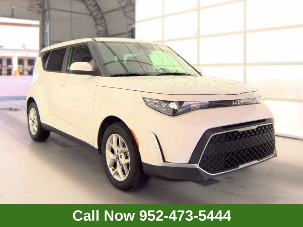 Used 2025 Kia Soul LX