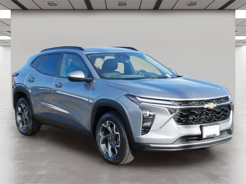 Used 2024 Chevrolet Trax LT SUV
