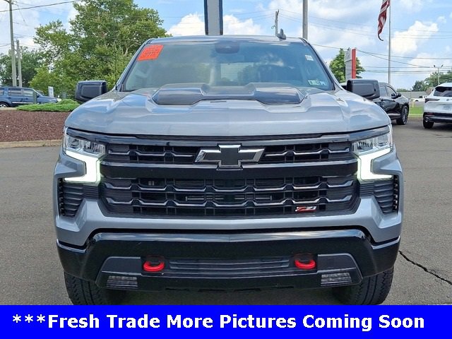 Used 2024 Chevrolet Silverado 1500 LT Trail Boss with VIN 3GCPDFEK1RG133147 for sale in Wayzata, Minnesota