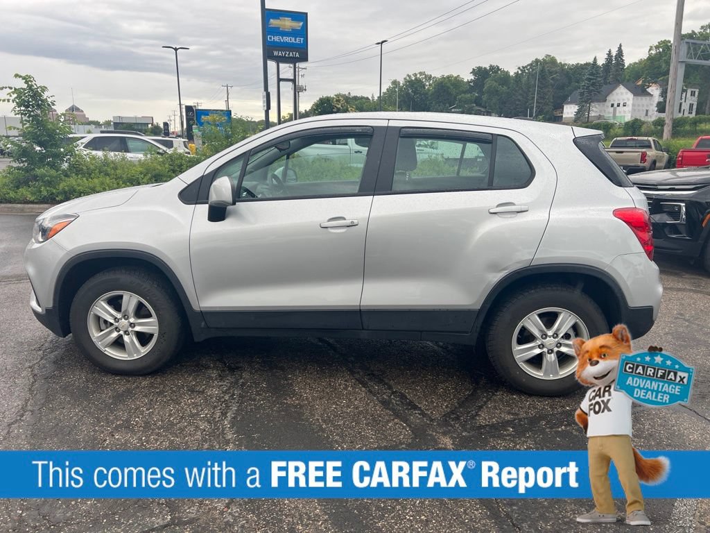 Used 2018 Chevrolet Trax LS with VIN KL7CJNSB0JB643232 for sale in Wayzata, Minnesota