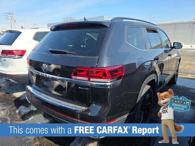 Used 2023 Volkswagen Atlas SE w/Tech with VIN 1V2KR2CA4PC510020 for sale in Wayzata, Minnesota