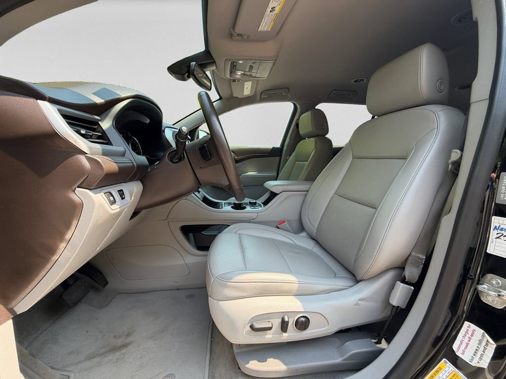 2023 GMC Acadia SLT - Photo 22