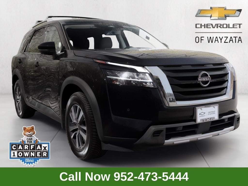 2023 Nissan Pathfinder SL 4WD's photo