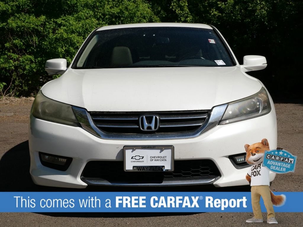 Used 2015 Honda Accord EX-L with VIN 1HGCR2F82FA074651 for sale in Wayzata, Minnesota
