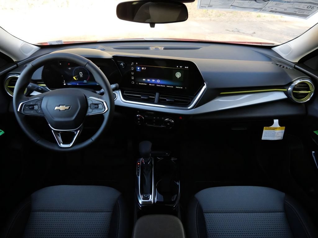 2026 Chevrolet Trax LT - Photo 19