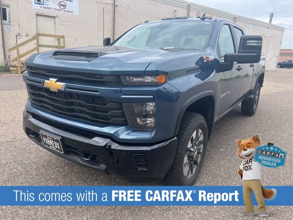 Used 2025 Chevrolet Silverado 2500HD Custom with VIN 2GC4KME77S1216055 for sale in Wayzata, Minnesota
