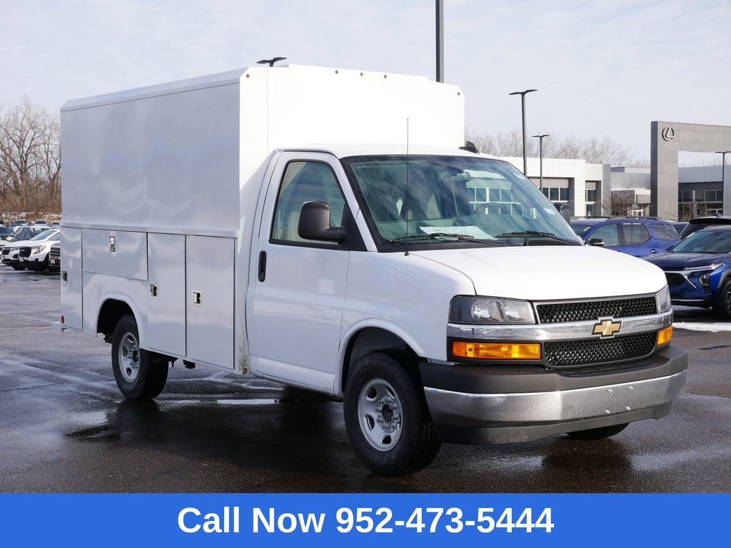 2026 Chevrolet Express 3500 139" WB's photo