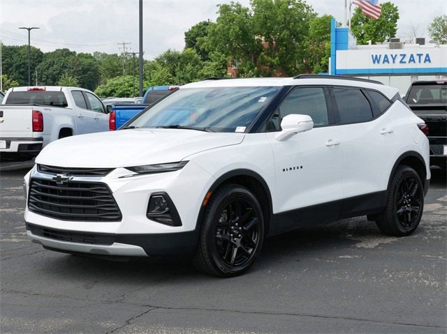 Used 2022 Chevrolet Blazer 3LT with VIN 3GNKBJR4XNS195224 for sale in Wayzata, Minnesota