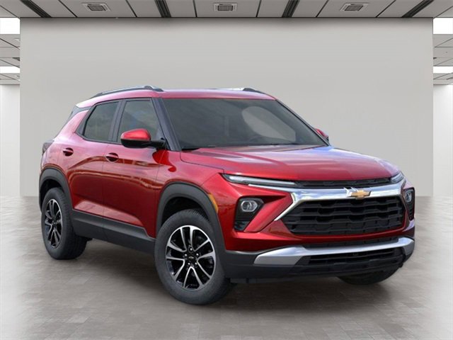 2026 Chevrolet Trailblazer LT photo 2