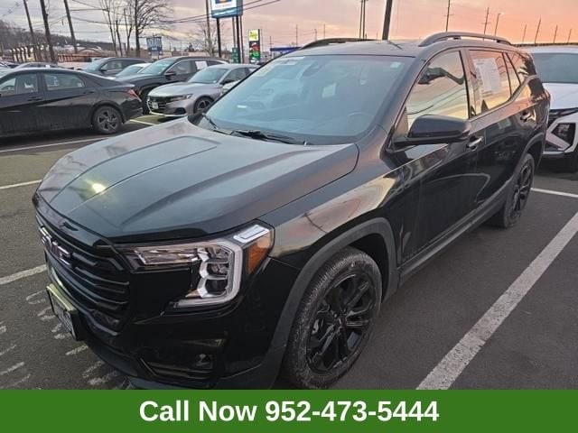 2022 GMC Terrain SLT AWD's photo