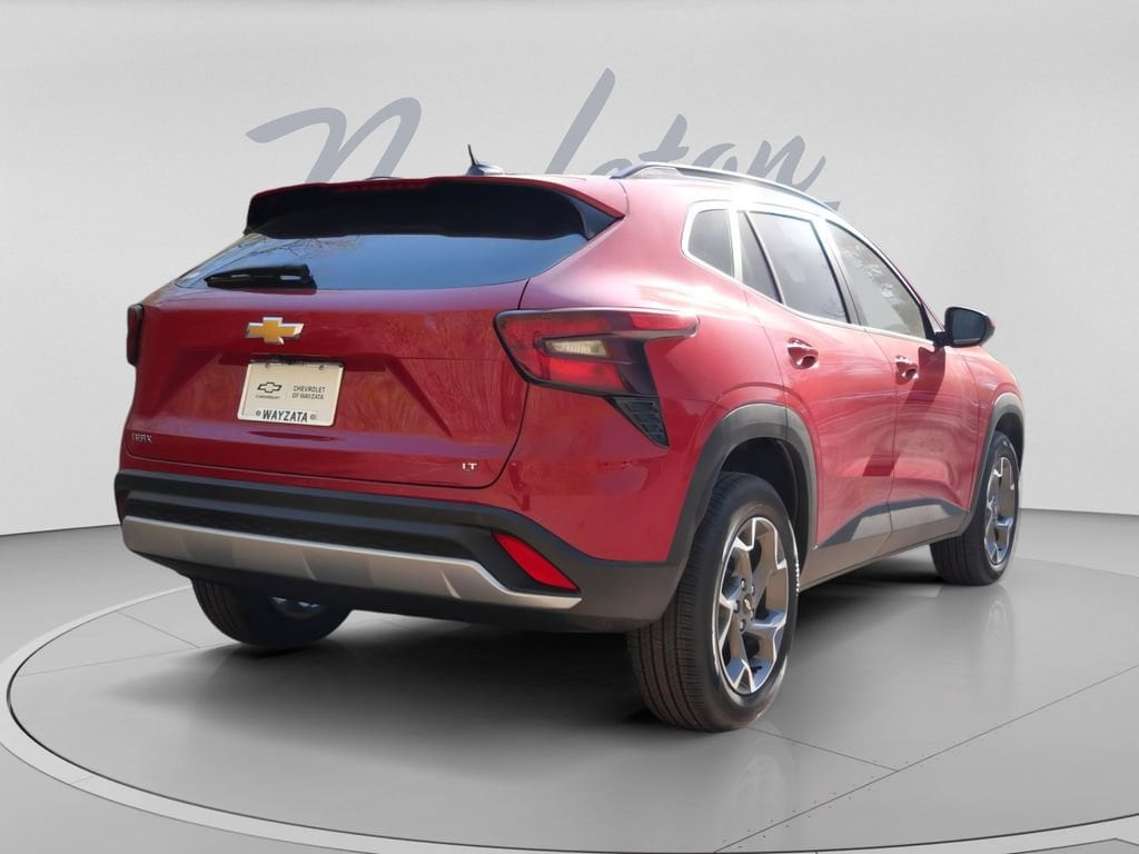 2026 Chevrolet Trax LT - Photo 7