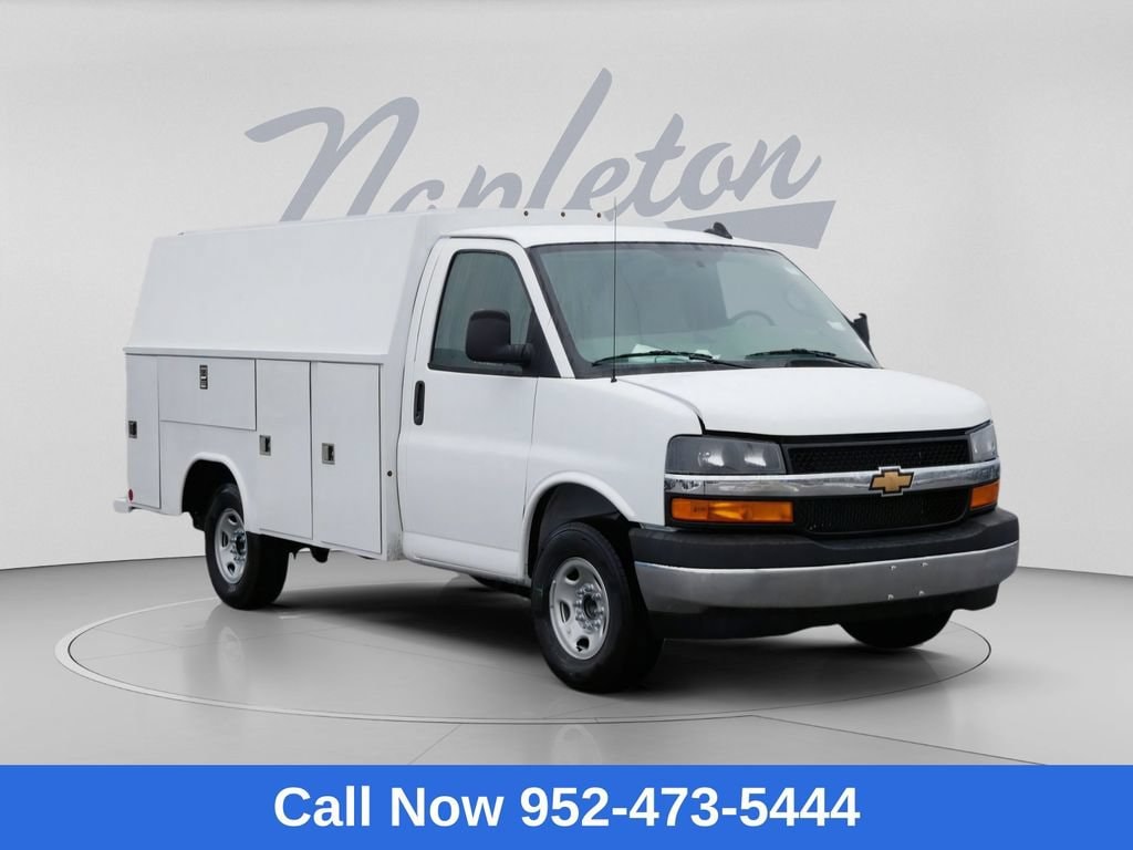 2026 Chevrolet Express Cutaway