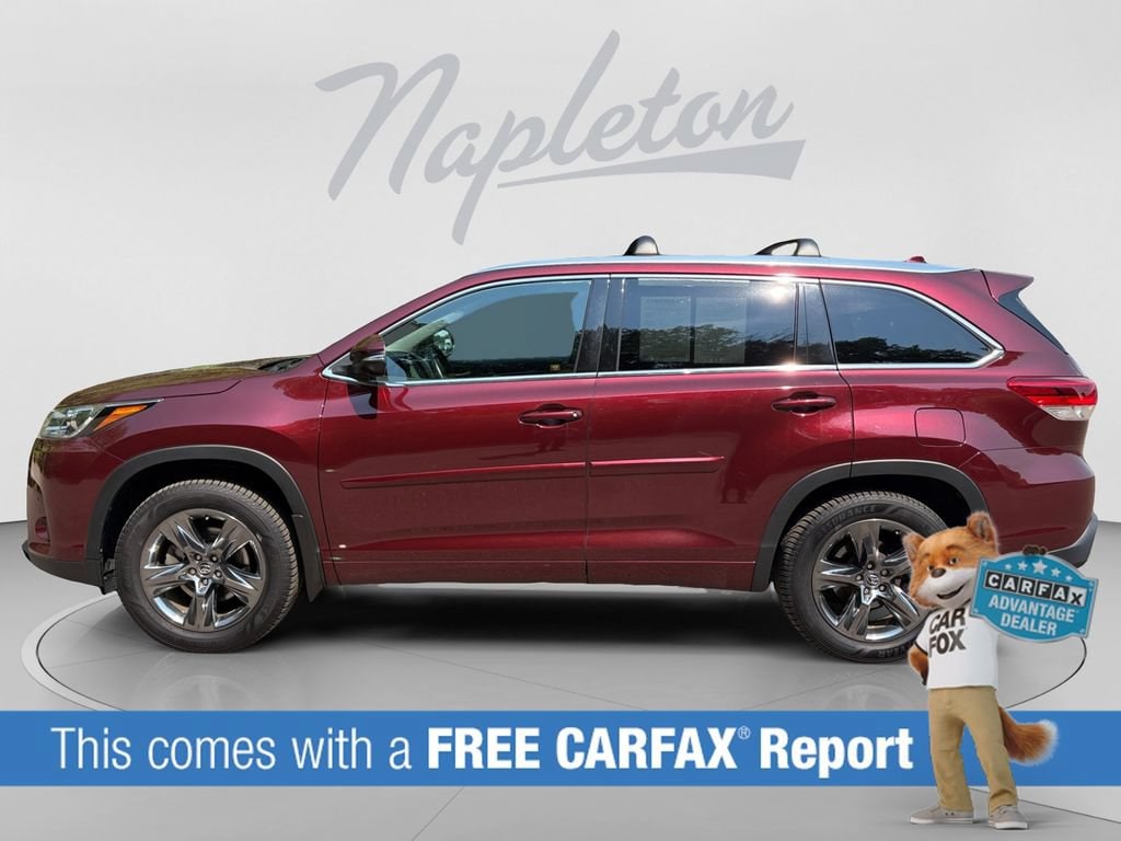 Used 2017 Toyota Highlander Limited Platinum with VIN 5TDDZRFH1HS448152 for sale in Wayzata, Minnesota