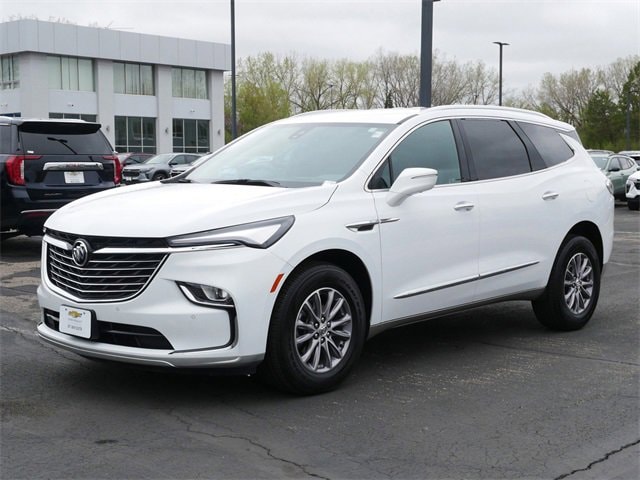 Used 2024 Buick Enclave Premium with VIN 5GAEVBKW7RJ131729 for sale in Wayzata, Minnesota