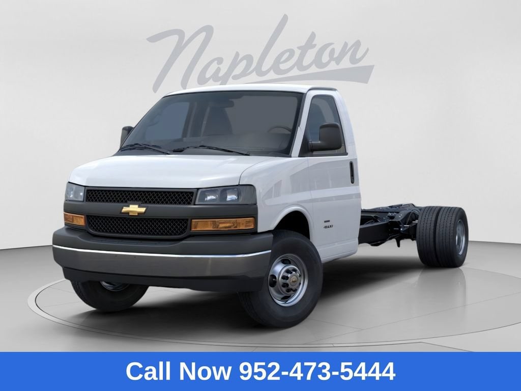 2026 Chevrolet Express Cutaway 3500