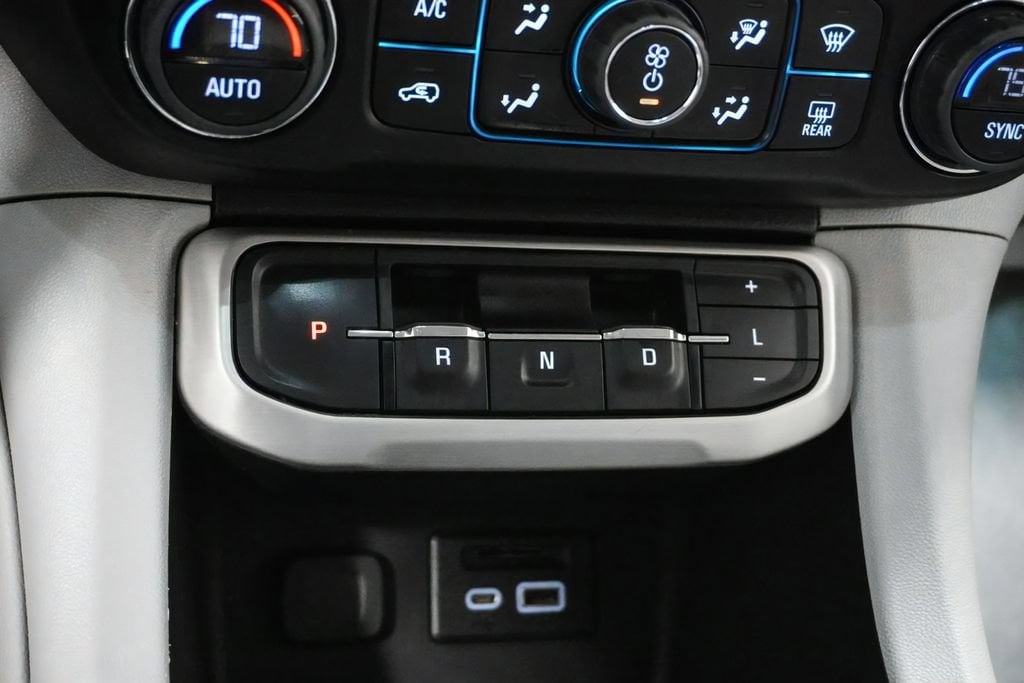 2023 GMC Acadia SLT - Photo 27