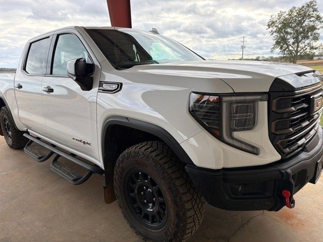 Used 2023 GMC Sierra 1500 AT4X with VIN 3GTUUFEL1PG345961 for sale in Wayzata, Minnesota