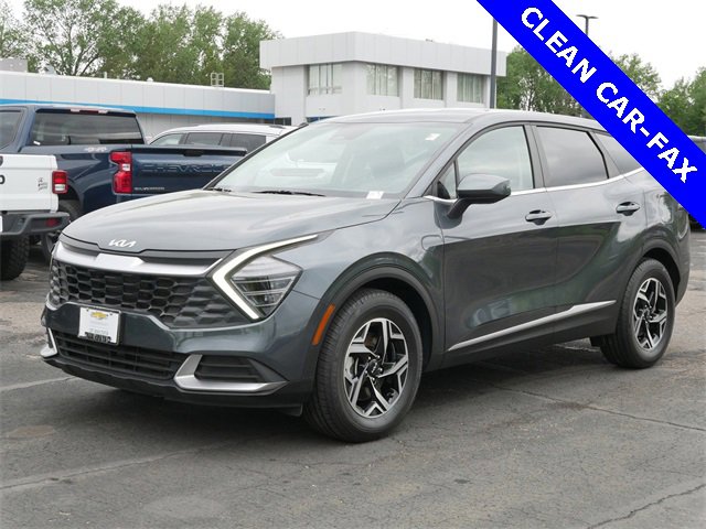 Used 2024 Kia Sportage LX with VIN KNDPU3DF7R7249080 for sale in Wayzata, Minnesota