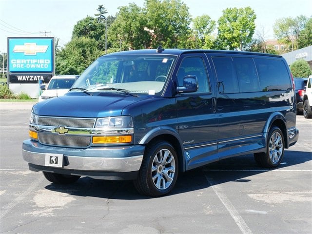 Used 2022 Chevrolet Express Cargo Work Van with VIN 1GCWGAF76N1243832 for sale in Wayzata, Minnesota