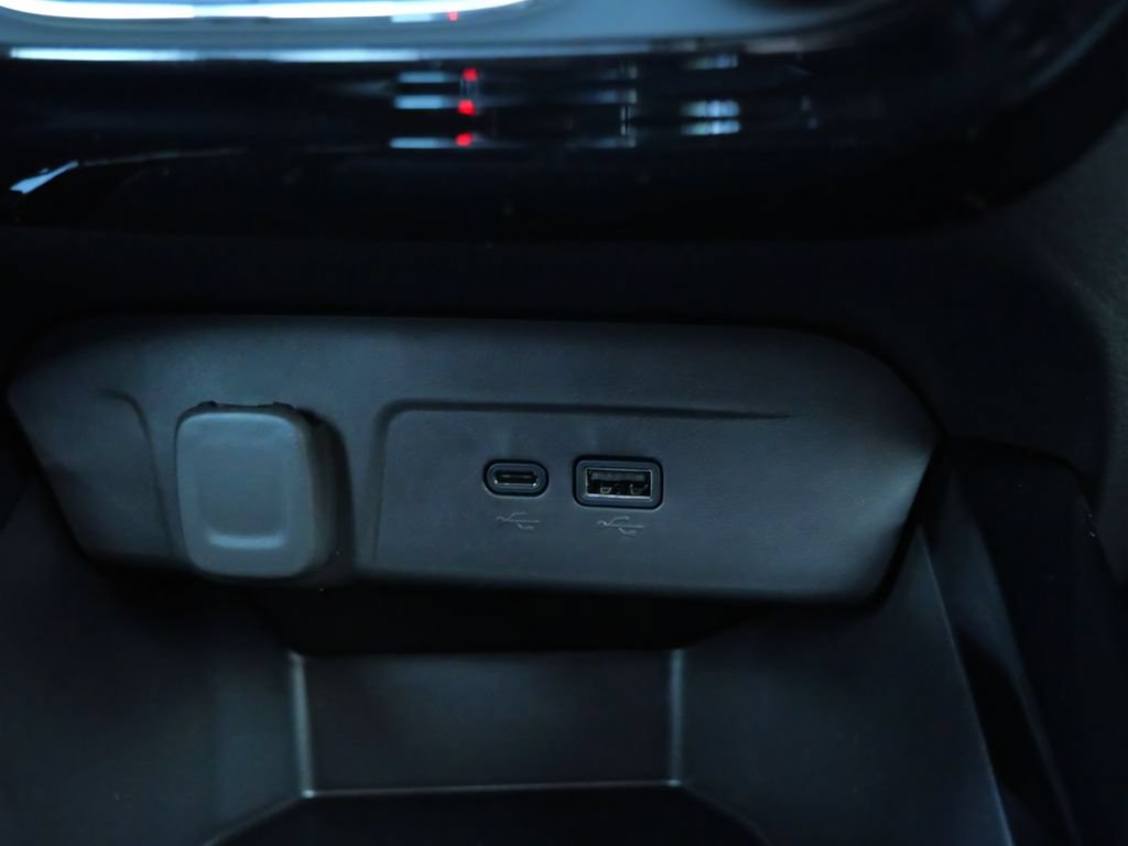 2026 Chevrolet Trax LT - Photo 27