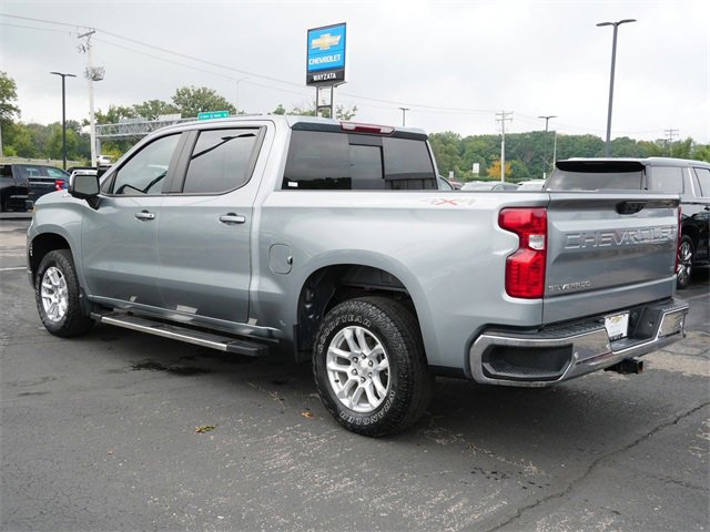 2023 Chevrolet Silverado 1500 LT photo 4