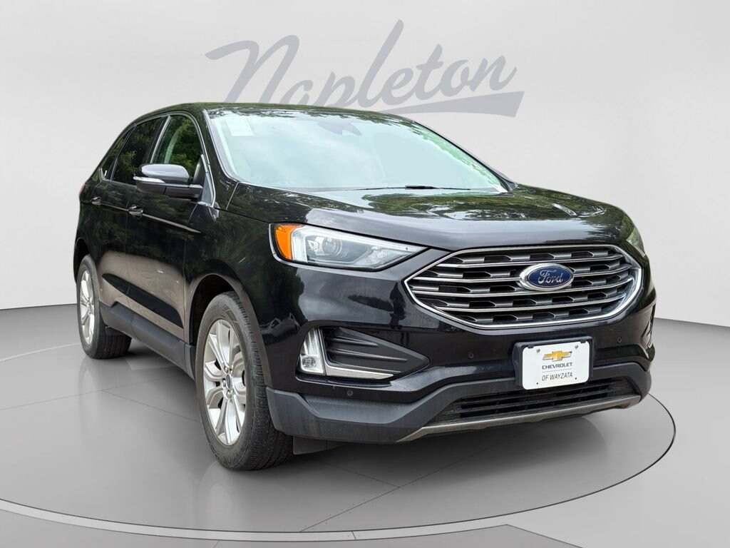 Used 2022 Ford Edge Titanium