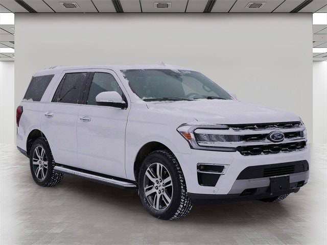 2023 Ford Expedition Limited's photo