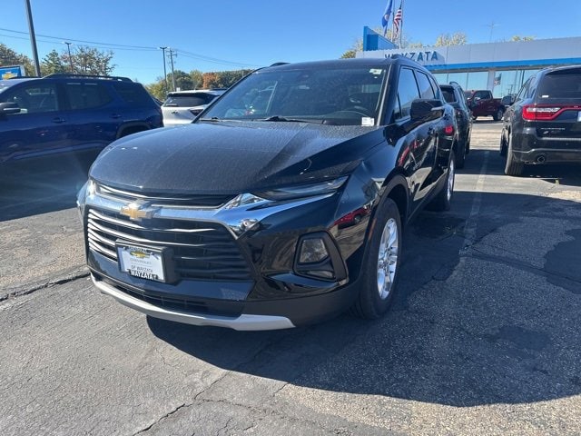 Used 2021 Chevrolet Blazer 2LT with VIN 3GNKBHRSXMS577100 for sale in Wayzata, Minnesota