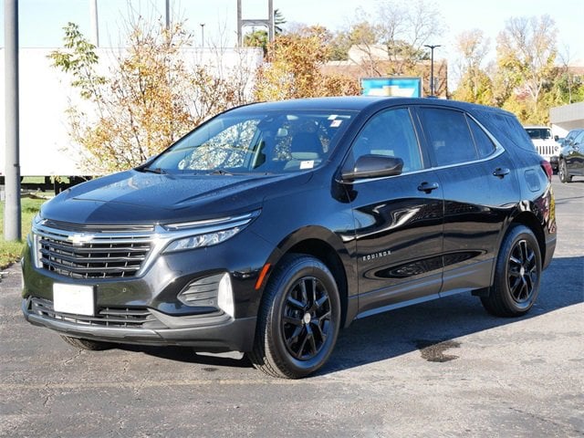 Used 2022 Chevrolet Equinox LT with VIN 3GNAXUEV9NL280496 for sale in Wayzata, Minnesota