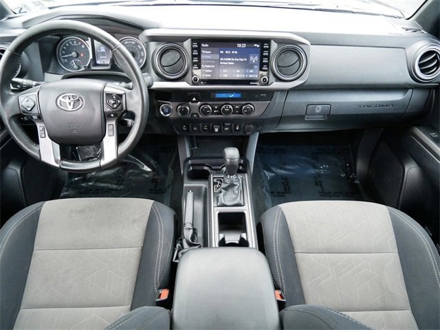2021 Toyota Tacoma SR5 photo 12