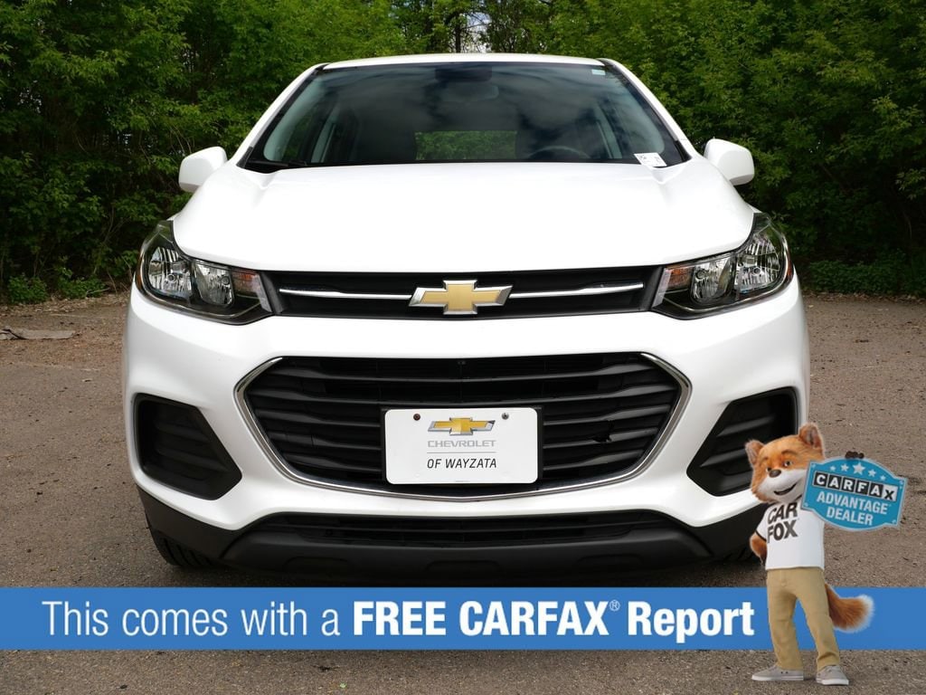 Used 2019 Chevrolet Trax LS with VIN 3GNCJNSBXKL257914 for sale in Wayzata, Minnesota