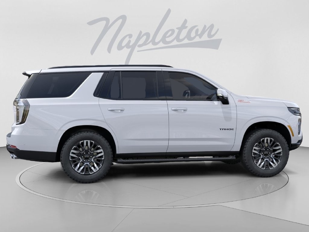 2027 Chevrolet Tahoe Z71 - Photo 7