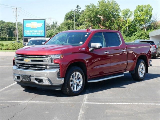 Used 2020 Chevrolet Silverado 1500 LTZ with VIN 1GCUYGEL0LZ318495 for sale in Wayzata, Minnesota