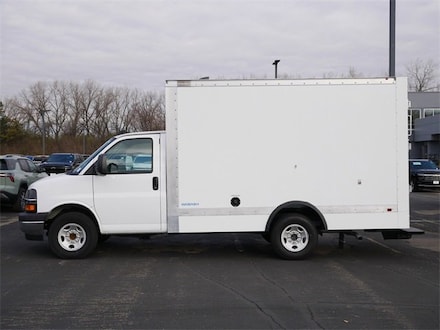 2025 Chevrolet Express Cutaway 3500 1WT Cutaway Van