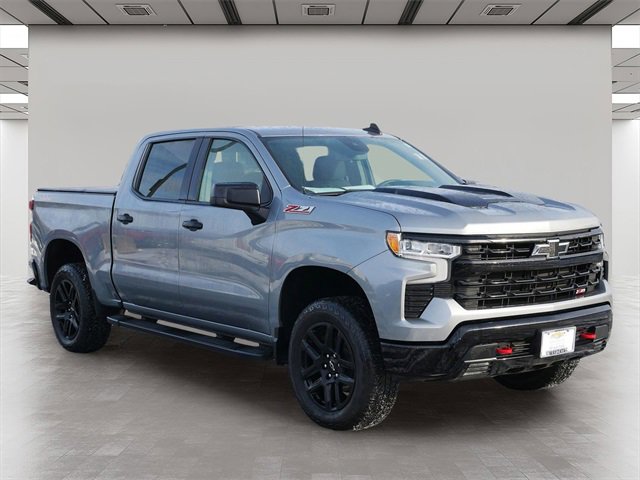 2024 Chevrolet Silverado LT's photo