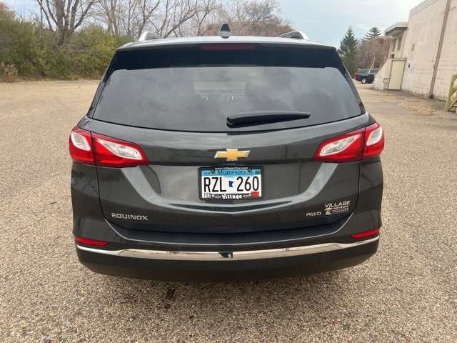 2018 Chevrolet Equinox Premier photo 3