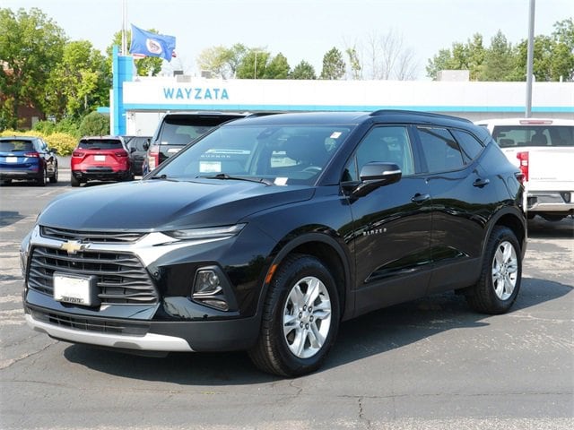 Used 2022 Chevrolet Blazer 3LT with VIN 3GNKBJRSXNS209802 for sale in Wayzata, Minnesota