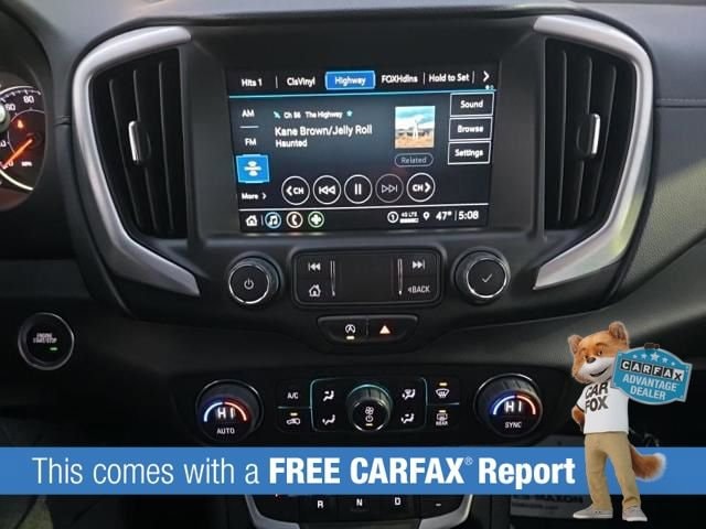 Used 2022 GMC Terrain SLT with VIN 3GKALVEVXNL201108 for sale in Wayzata, Minnesota