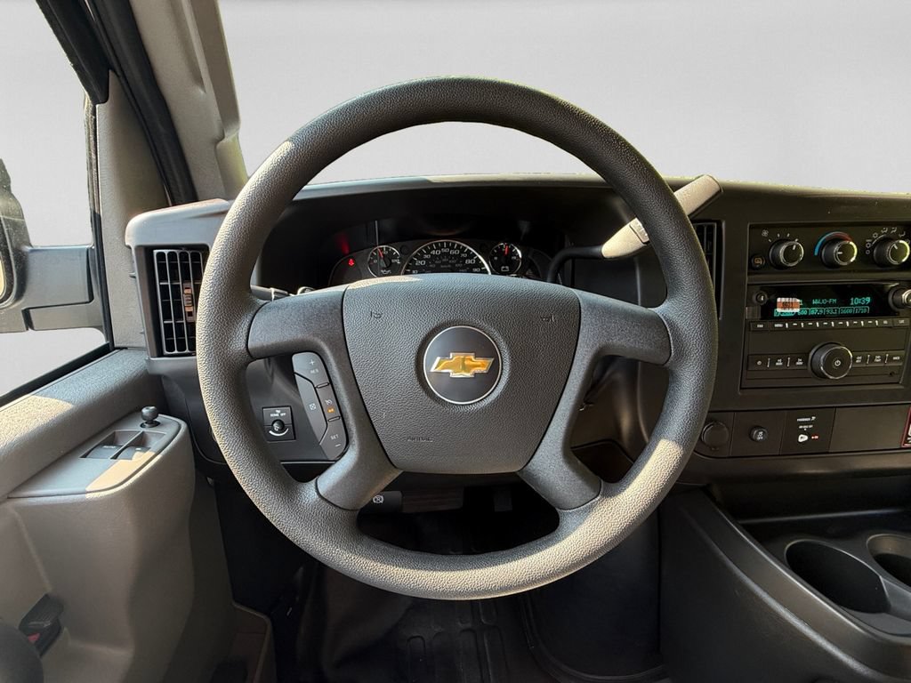 2026 Chevrolet Express Cargo Work Van - Photo 11