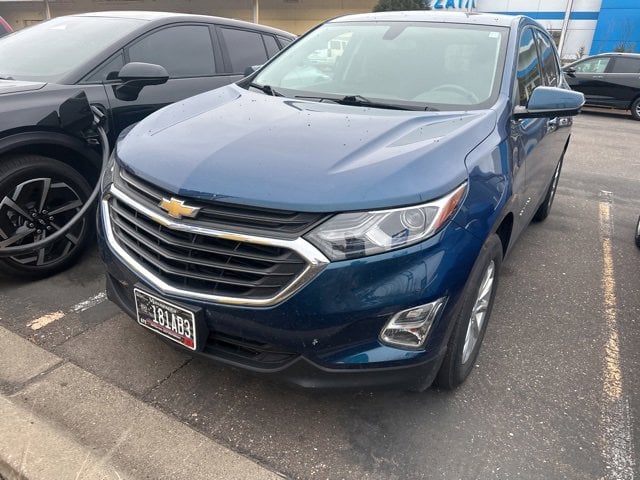 2019 Chevrolet Equinox LT photo 3
