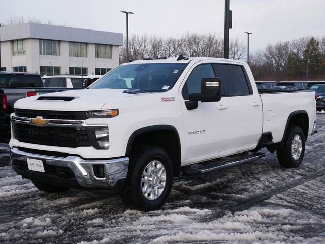 Used 2024 Chevrolet Silverado 3500HD LT with VIN 1GC4YTEY5RF335369 for sale in Wayzata, Minnesota
