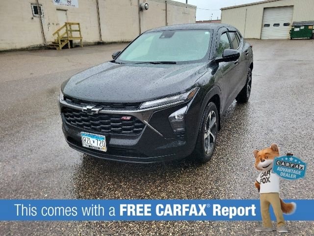 Used 2024 Chevrolet Trax RS with VIN KL77LGE2XRC198099 for sale in Wayzata, Minnesota