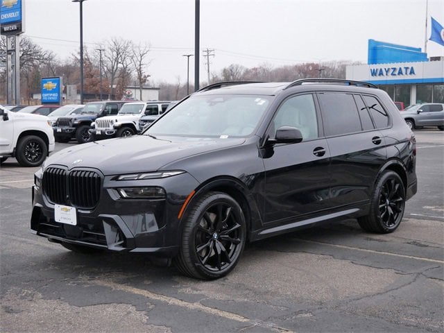 Used 2023 BMW X7 40i with VIN 5UX23EM05P9R09783 for sale in Wayzata, Minnesota